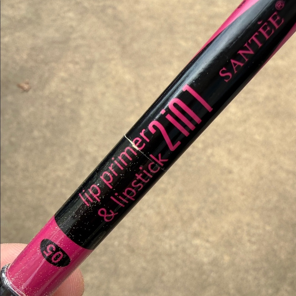 Santee 2-in-1 Lip Primer & Lipstick in Deep Pink #05